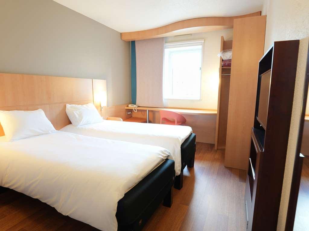 Ibis Vitre Centre Hotel Quarto foto